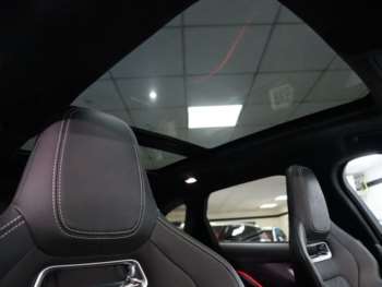 Used Jaguar F-Pace 2019 for sale - 74449176: Photo