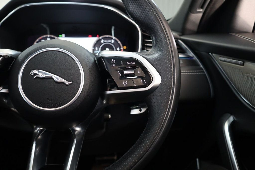 Used Jaguar F-Pace 2021 for sale - 77614099: Photo 18