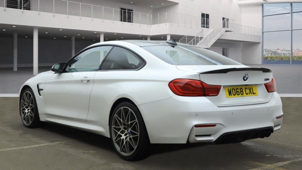 Used BMW M4 2018 for sale - 77499292: Photo 2