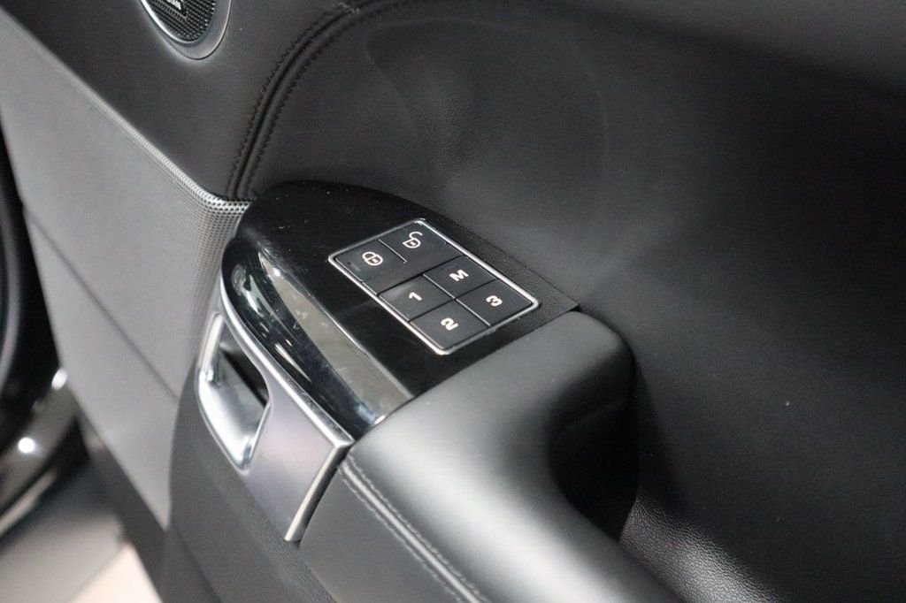 Used Land Rover Range Rover Sport 2019 for sale - 76698906: Photo 9