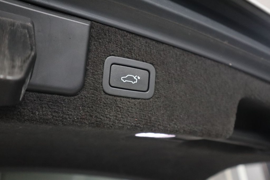 Used Jaguar XF 2015 for sale - 77672647: Photo 18