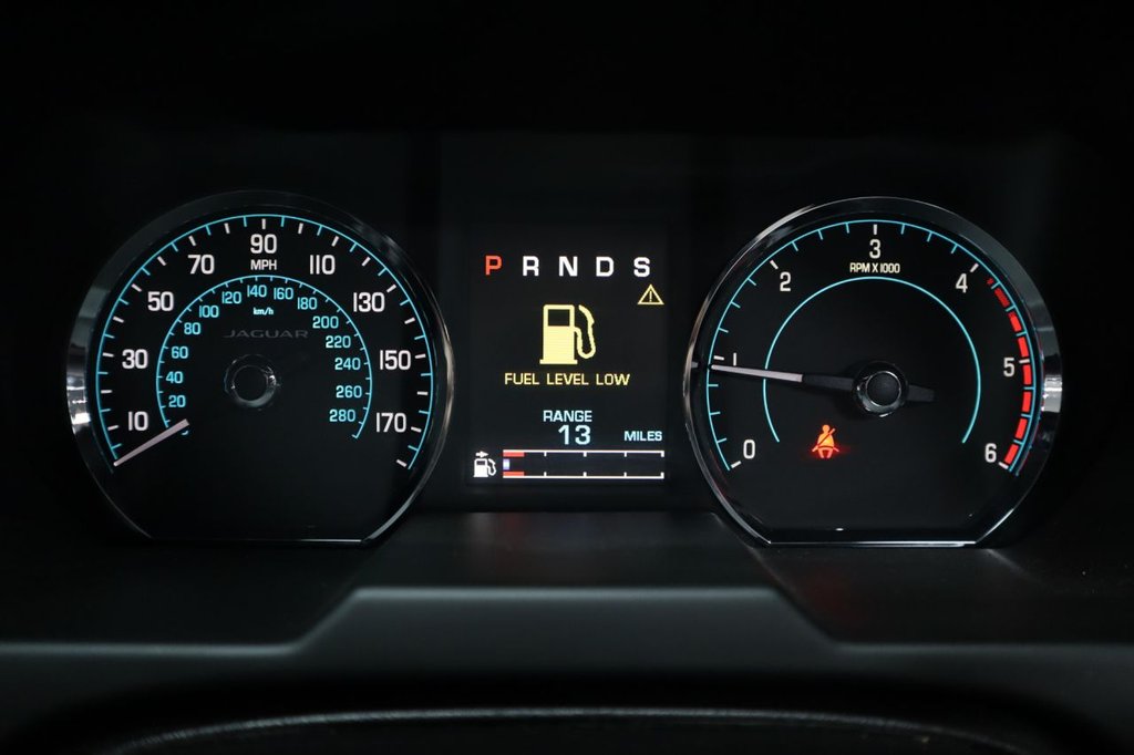 Used Jaguar XF 2015 for sale - 77672647: Photo 23