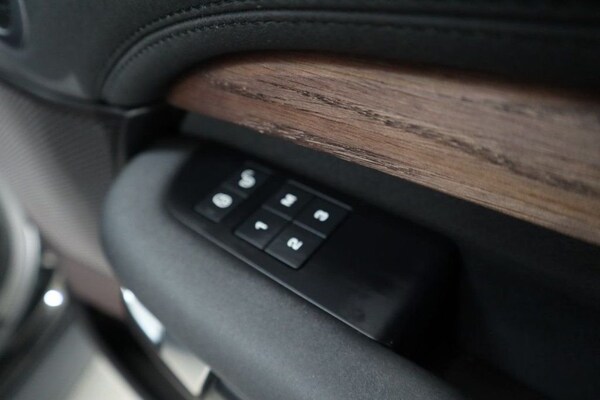 Used Land Rover Discovery 2018 for sale - 75509464: Photo 18