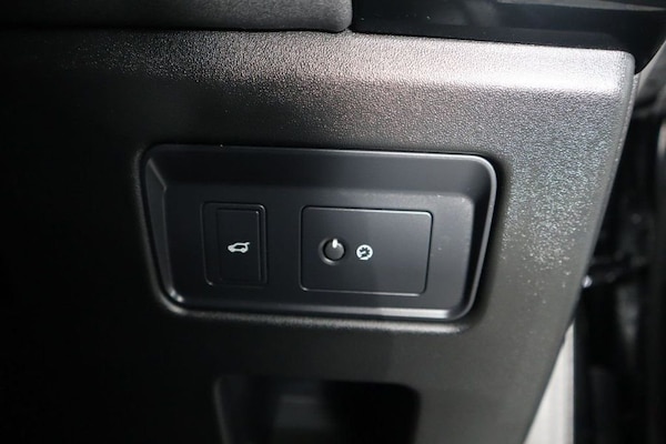 Used Land Rover Discovery 2018 for sale - 75509464: Photo 37