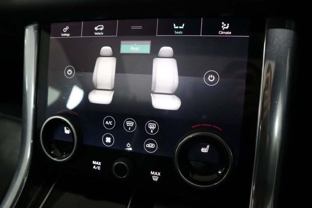 Used Land Rover Range Rover Sport 2018 for sale - 76535805: Photo 29