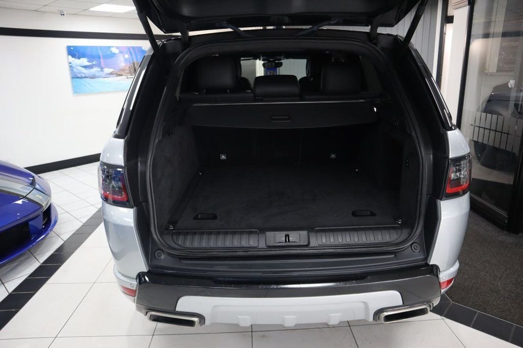 Used Land Rover Range Rover Sport 2018 for sale - 76535805: Photo 8