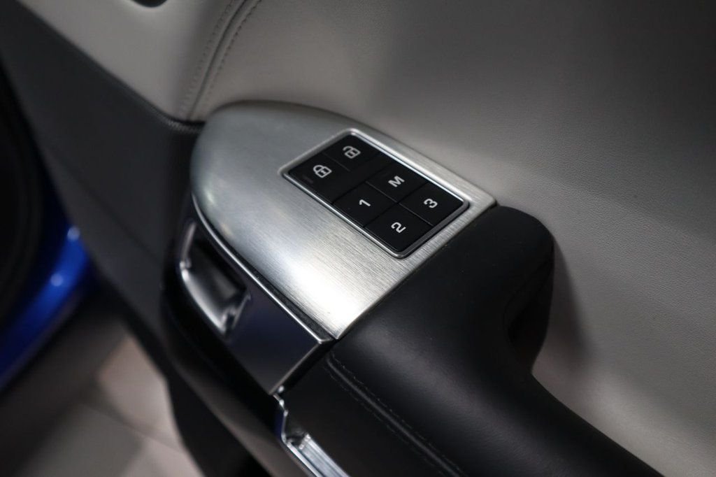 Used Land Rover Range Rover Sport 2019 for sale - 76406651: Photo 16