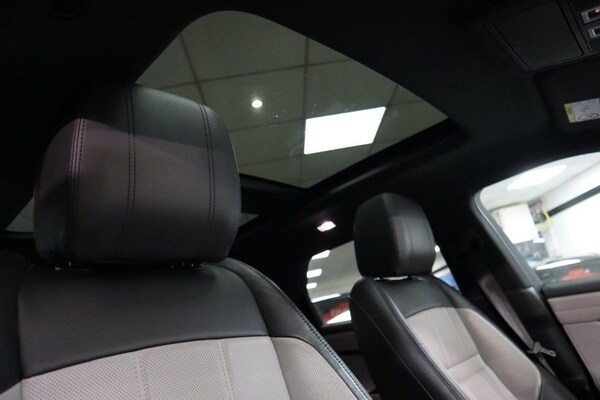 Used Land Rover Range Rover Evoque 2019 for sale - 76216820: Photo 4