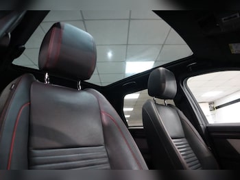 Used Land Rover Discovery Sport 2022 for sale - 78414072: Photo