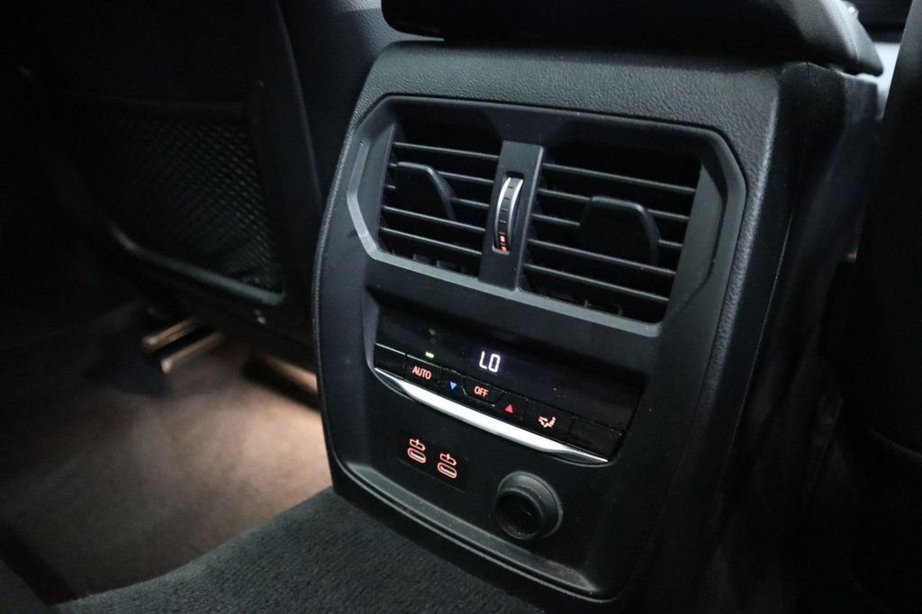 Used BMW 3 Series 2019 for sale - 76470386: Photo 30