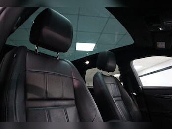 Used Land Rover Range Rover Evoque 2022 for sale - 77920456: Photo