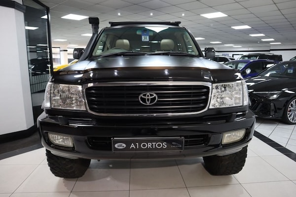 Used Toyota Land Cruiser Amazon 2000 for sale - 76256302: Photo 2