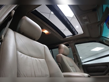 Used Toyota Land Cruiser Amazon 2000 for sale - 76256302: Photo