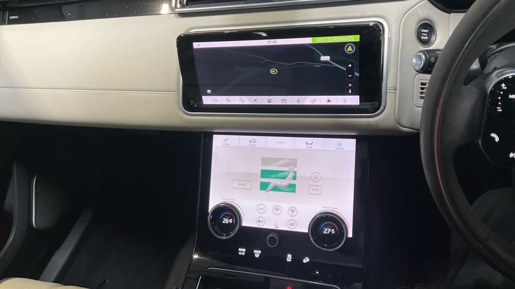 Used Land Rover Range Rover Velar 2017 for sale - 77422229: Photo 14