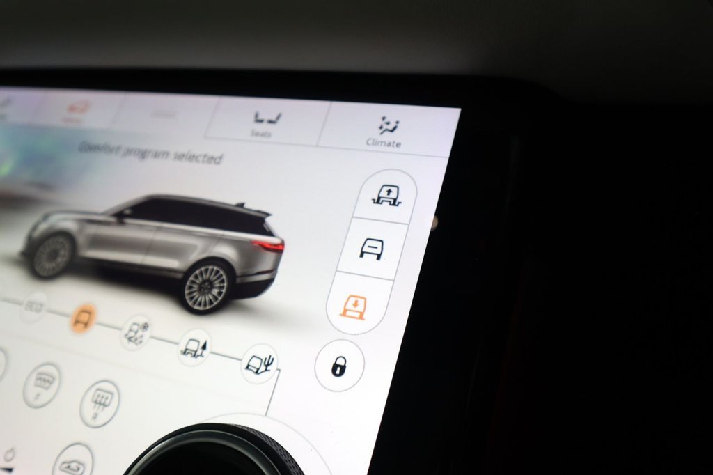 Used Land Rover Range Rover Velar 2017 for sale - 77422229: Photo 38