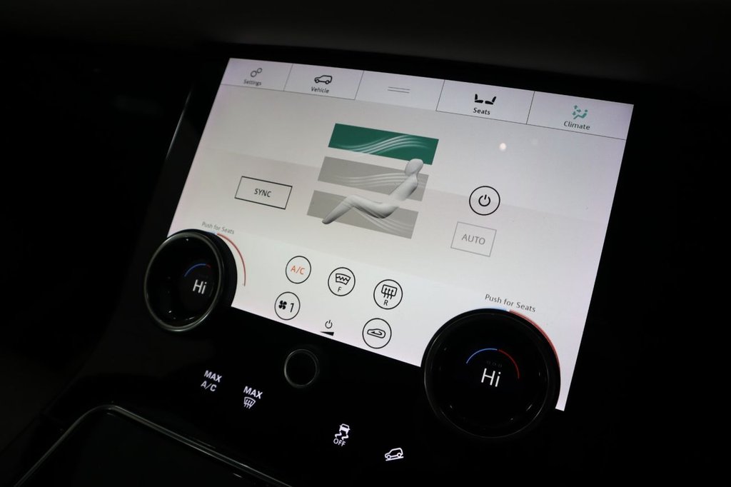 Used Land Rover Range Rover Velar 2017 for sale - 77422229: Photo 41