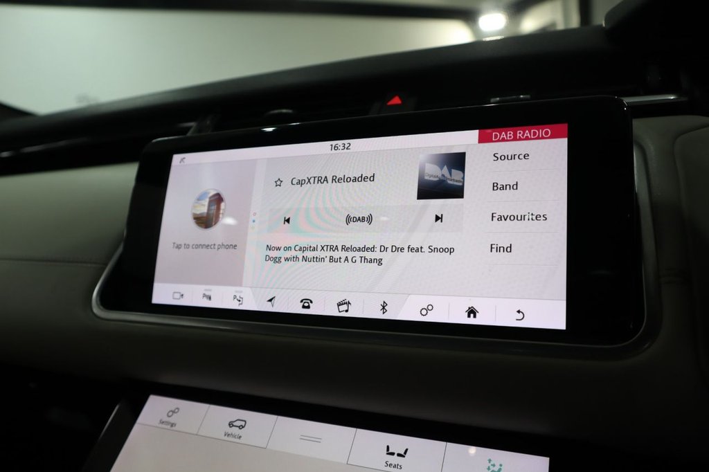 Used Land Rover Range Rover Velar 2017 for sale - 77422229: Photo 45