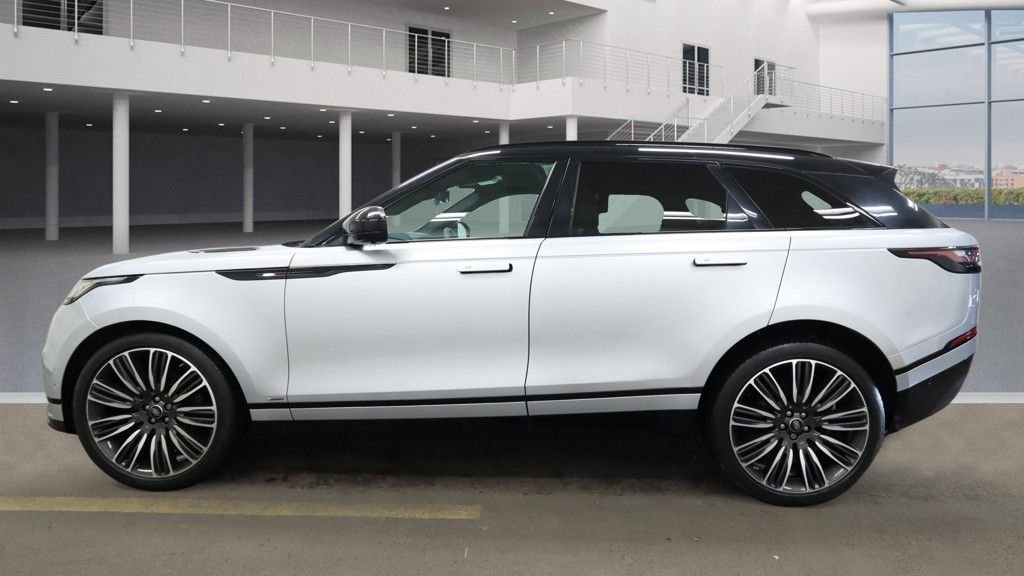 Used Land Rover Range Rover Velar 2017 for sale - 77422229: Photo 9