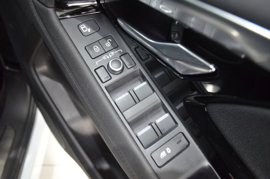 Used Land Rover Range Rover Evoque 2019 for sale - 77188379: Photo 8