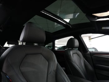Used BMW 6 Series Gran Turismo 2019 for sale - 78468549: Photo