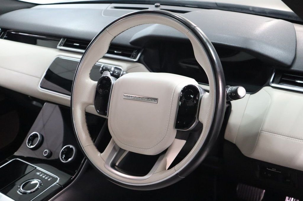 Used Land Rover Range Rover Velar 2018 for sale - 76396148: Photo 21
