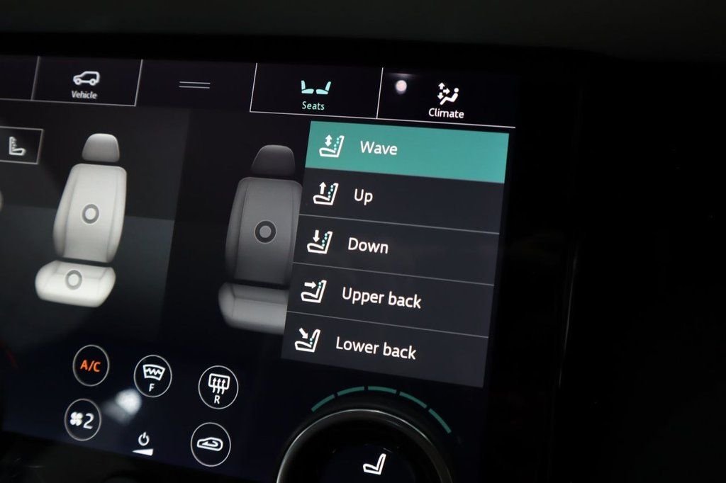 Used Land Rover Range Rover Velar 2018 for sale - 76396148: Photo 41