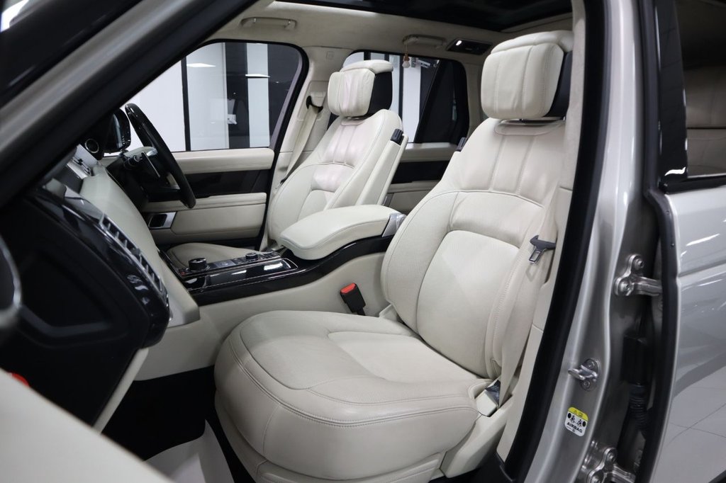 Used Land Rover Range Rover 2018 for sale - 77483392: Photo 32