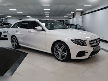 Used Mercedes-Benz E Class 2018 for sale - 77680782: Photo