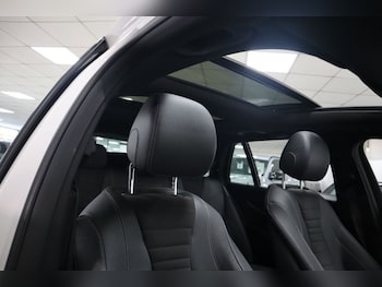 Used Mercedes-Benz E Class 2018 for sale - 77680782: Photo