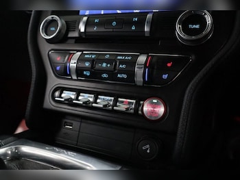 Used Ford Mustang 2019 for sale - 77287833: Photo