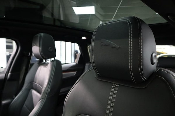 Used Jaguar F-Pace 2021 for sale - 76210397: Photo 41