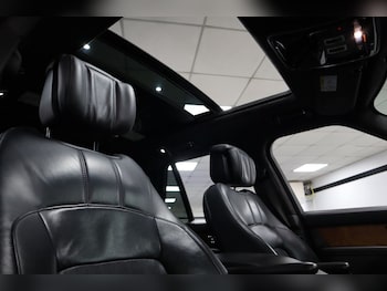 Used Land Rover Range Rover 2019 for sale - 76279424: Photo