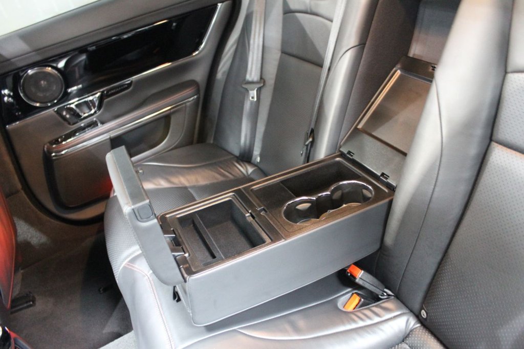 Used Jaguar XJ 2018 for sale - 77200201: Photo 20