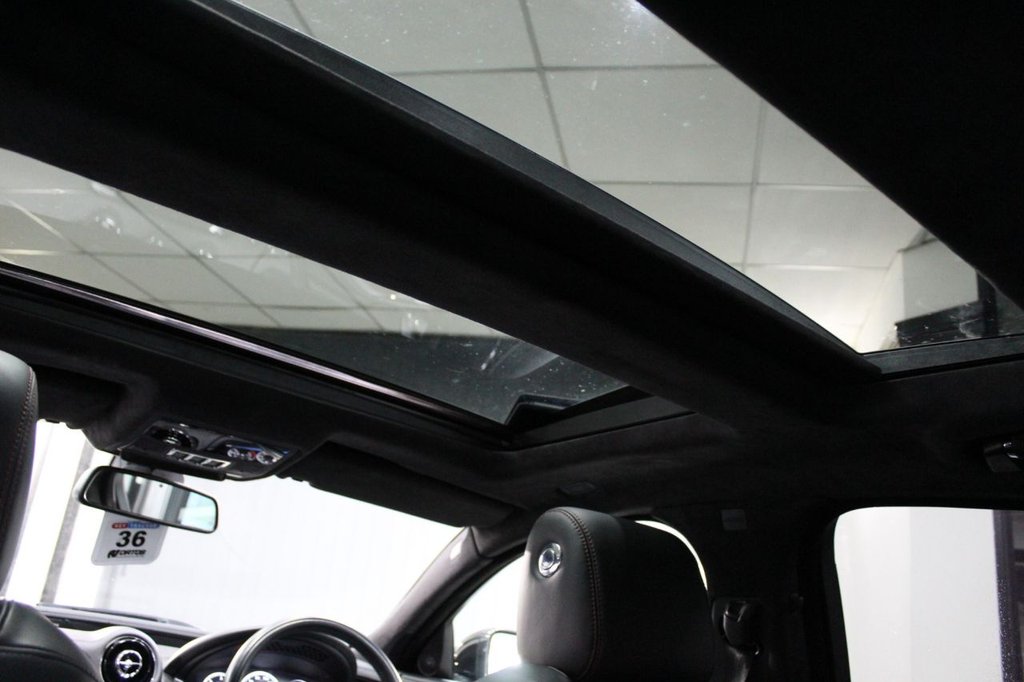 Used Jaguar XJ 2018 for sale - 77200201: Photo 24