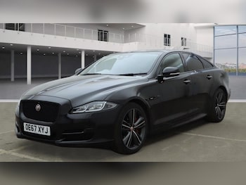 Used Jaguar XJ 2018 for sale - 77200201: Photo
