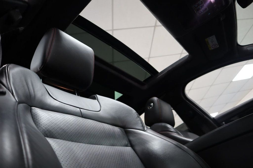 Used Jaguar XJ 2018 for sale - 77200201: Photo 3