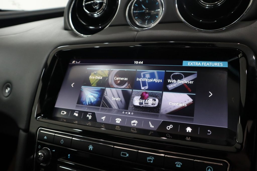 Used Jaguar XJ 2018 for sale - 77200201: Photo 48