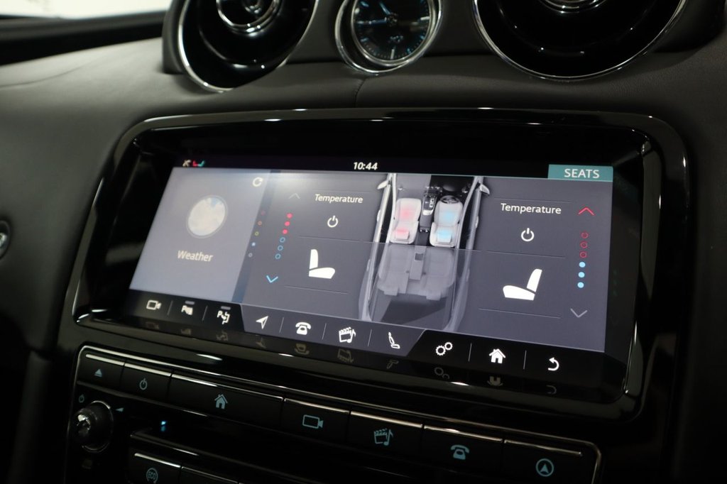 Used Jaguar XJ 2018 for sale - 77200201: Photo 49