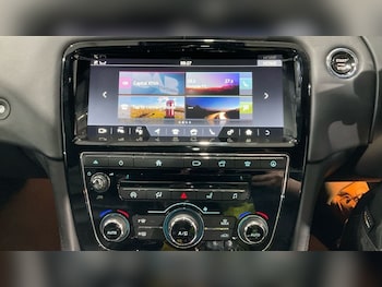 Used Jaguar XJ 2018 for sale - 77200201: Photo