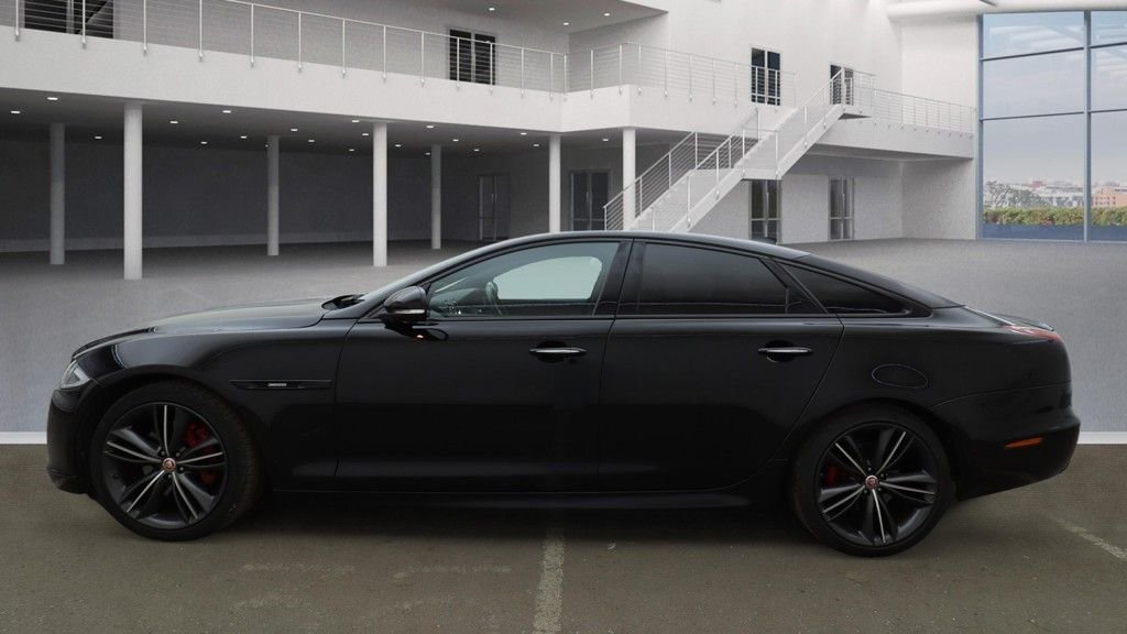 Used Jaguar XJ 2018 for sale - 77200201: Photo 9