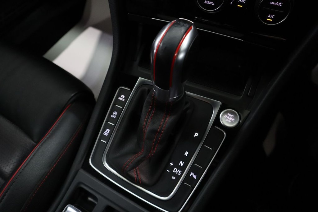 Used Volkswagen Golf 2020 for sale - 77042515: Photo 31