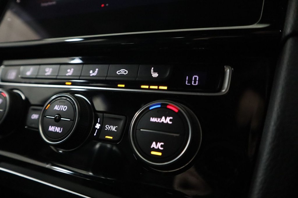 Used Volkswagen Golf 2020 for sale - 77042515: Photo 35