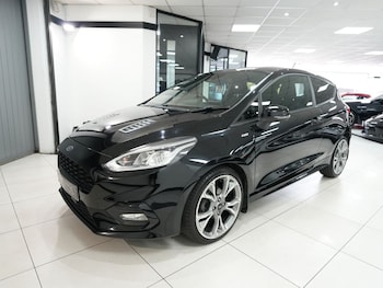 Used Ford Fiesta 2018 for sale - 79254372: Photo
