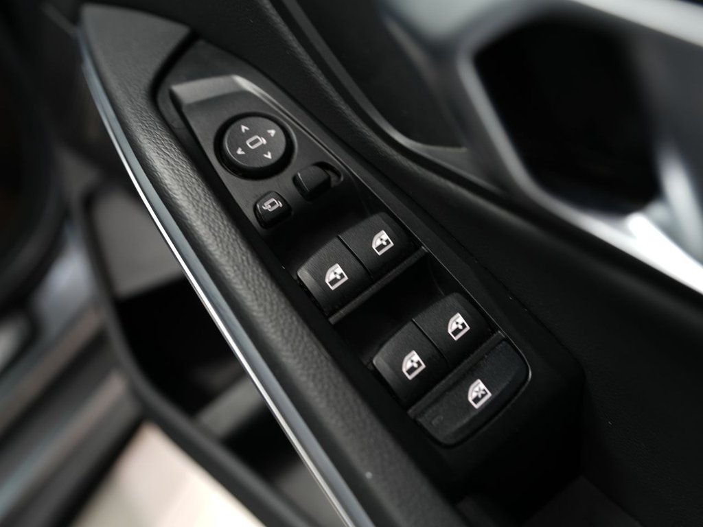 Used BMW 3 Series 2019 for sale - 77919948: Photo 12