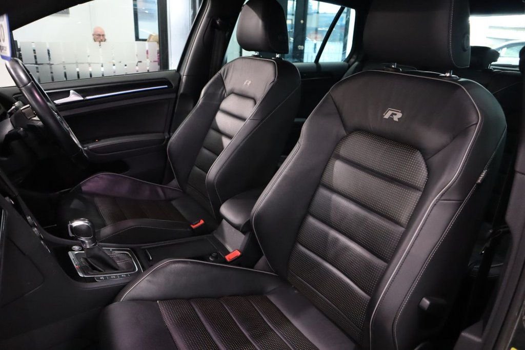 Used Volkswagen Golf 2020 for sale - 77512449: Photo 9