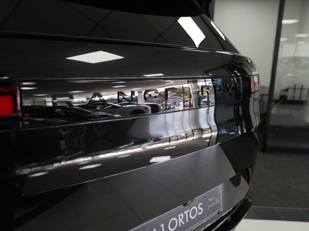 Used Land Rover Range Rover Sport 2023 for sale - 78111160: Photo 9