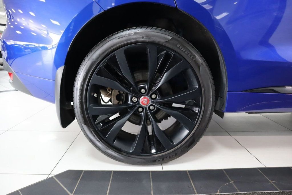 Used Jaguar F-Pace 2020 for sale - 77451933: Photo 15