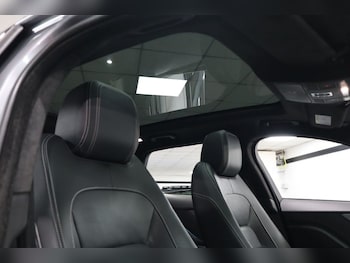 Used Jaguar F-Pace 2020 for sale - 75306929: Photo
