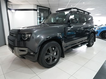 Used Land Rover Defender 2023 for sale - 78811316: Photo