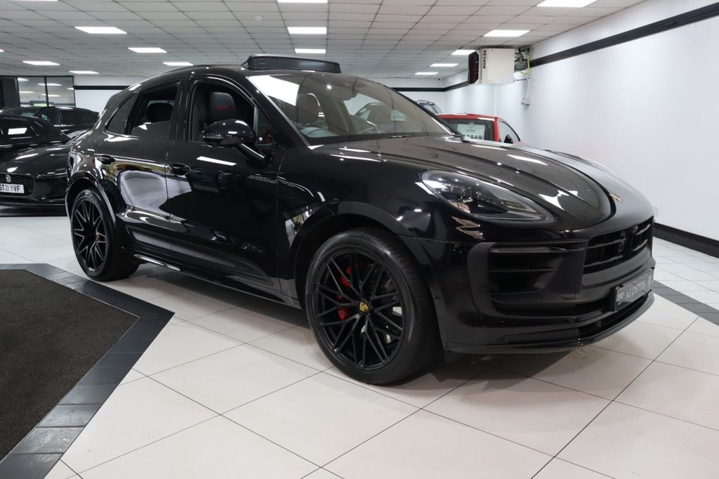 Used Porsche Macan 2021 for sale - 76056985: Photo 1